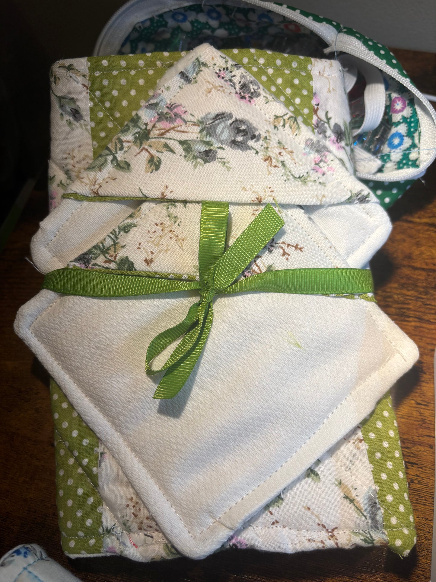 Custom 9”x13” Hot Pad w/ matching Mini Potholders